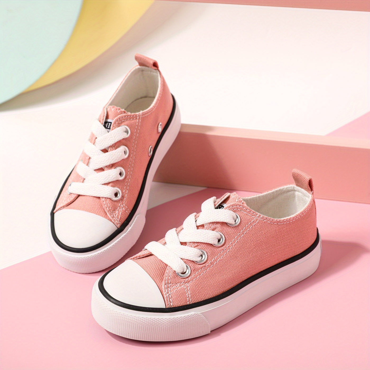 Patpat Girl's Trendy Low Top Skate Shoes, Comfy Non Slip Breathable Casual Sneakers For Kids Outdoor Activities
