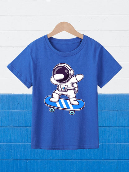 Girl's Cartoon Astronaut Playing Skateboard Pattern Shirt, Casual Breathable Comfy Short Sleeve Tee Top For City Walk Street Hanging Outdoor Activities