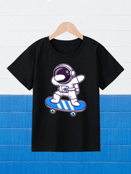 Girl's Cartoon Astronaut Playing Skateboard Pattern Shirt, Casual Breathable Comfy Short Sleeve Tee Top For City Walk Street Hanging Outdoor Activities