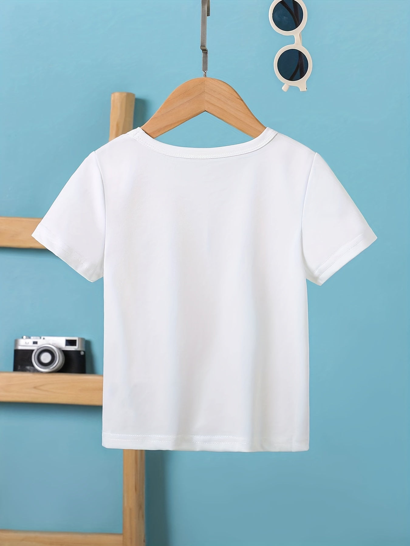 Astronaut Surfing In Space Round Neck T-shirt Tees Tops Soft Comfortable Girls Summer Clothes